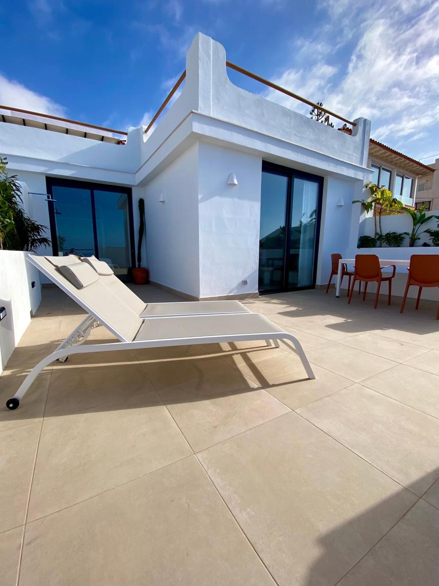 Casa Costa Apartments Bajamar  Esterno foto